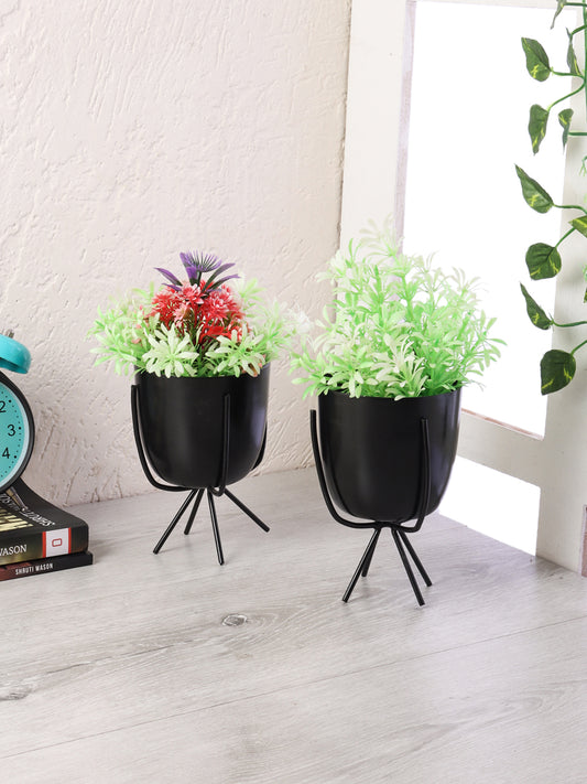 Black Metal Planter with Stand Set of 2