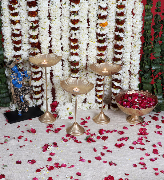 Gold Metal Detachbale Suflower Urli with Stand Set of 3