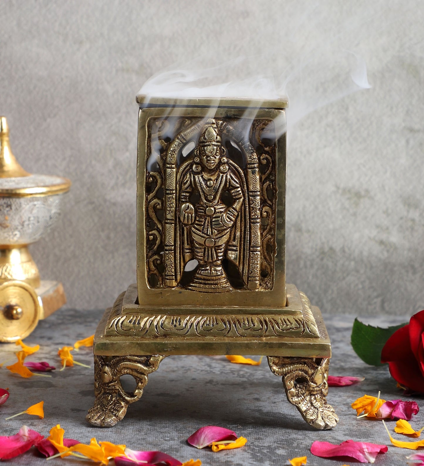 Brass Natraj Dhoop Stand