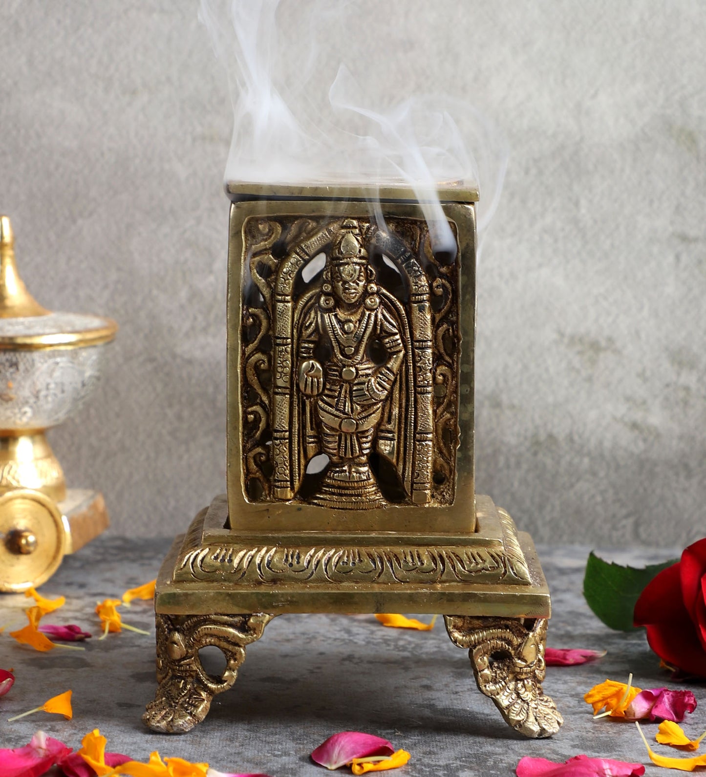 Brass Natraj Dhoop Stand