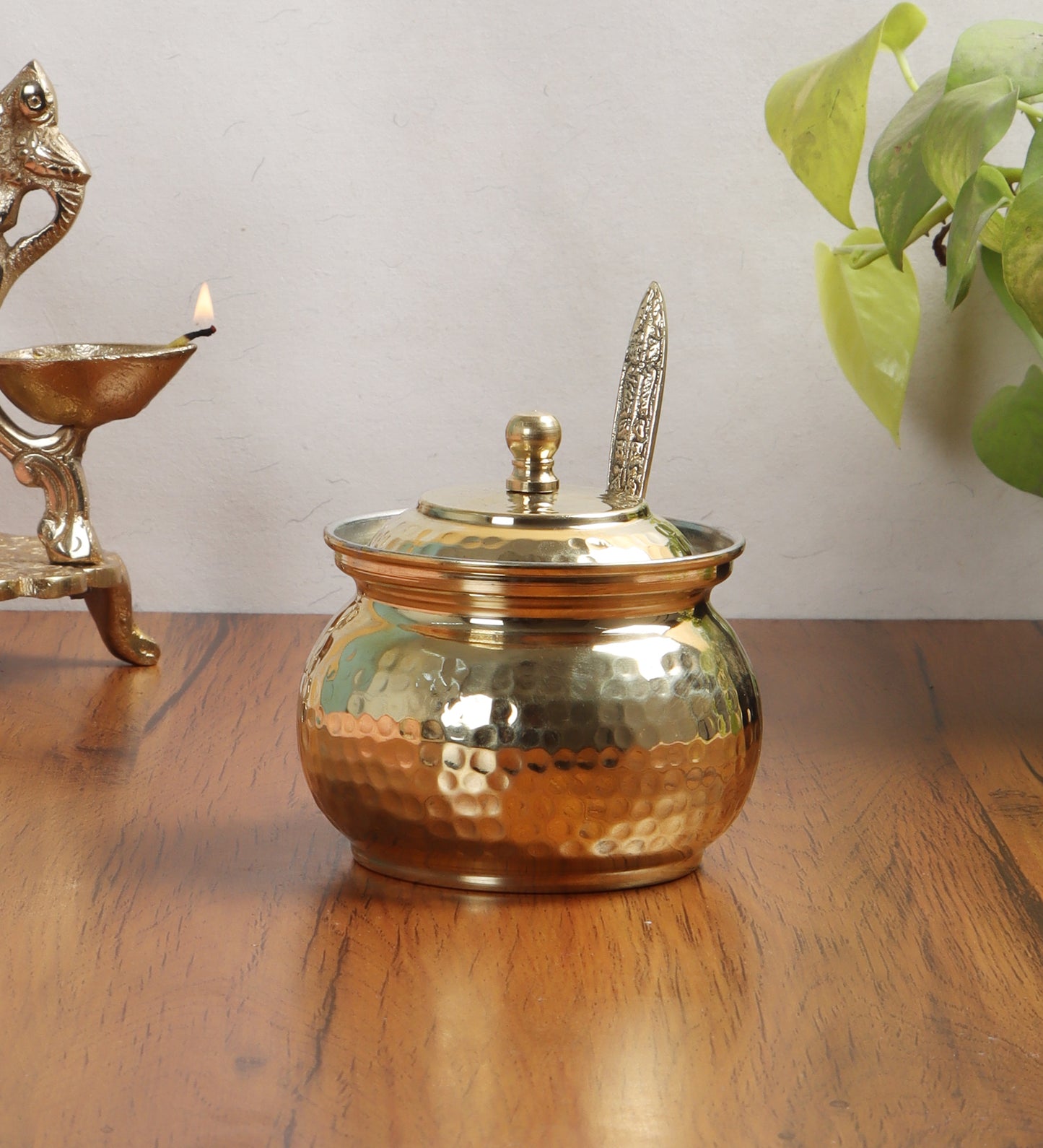Brass Ghee Daani