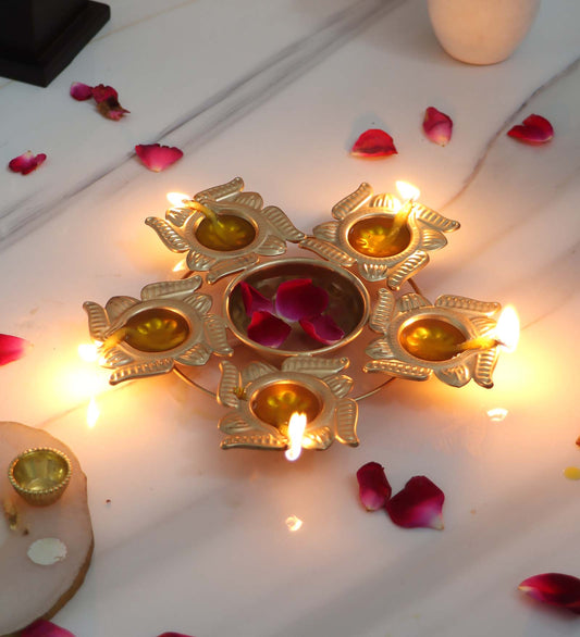 Swastik Dia Urli Single