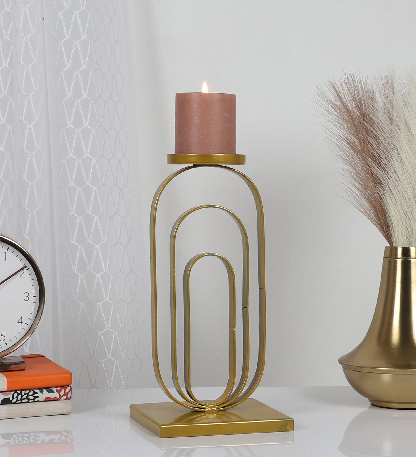 Metal Wired Oval Striped Candle Stand