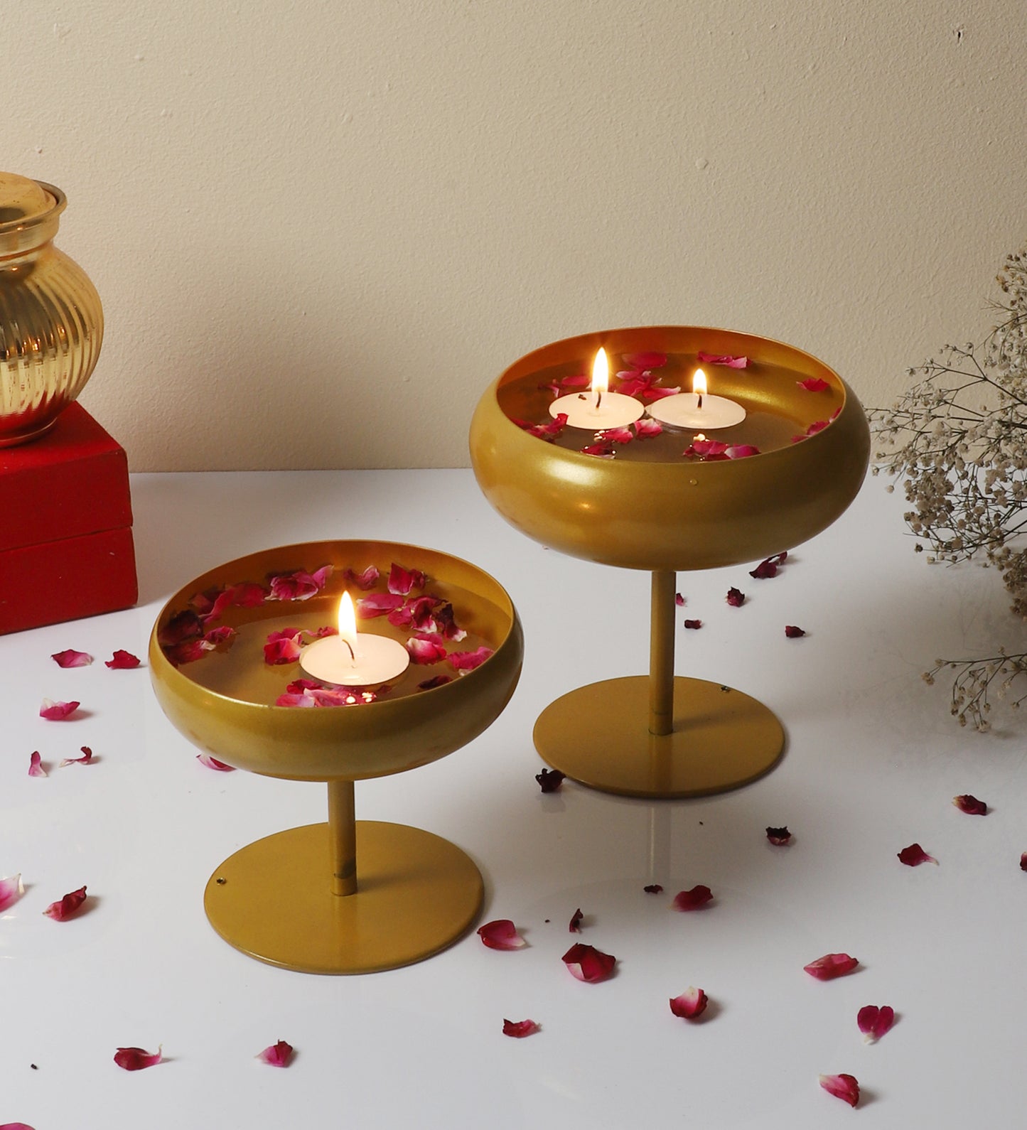 Gold Table Round Uri With Stand Set of 2